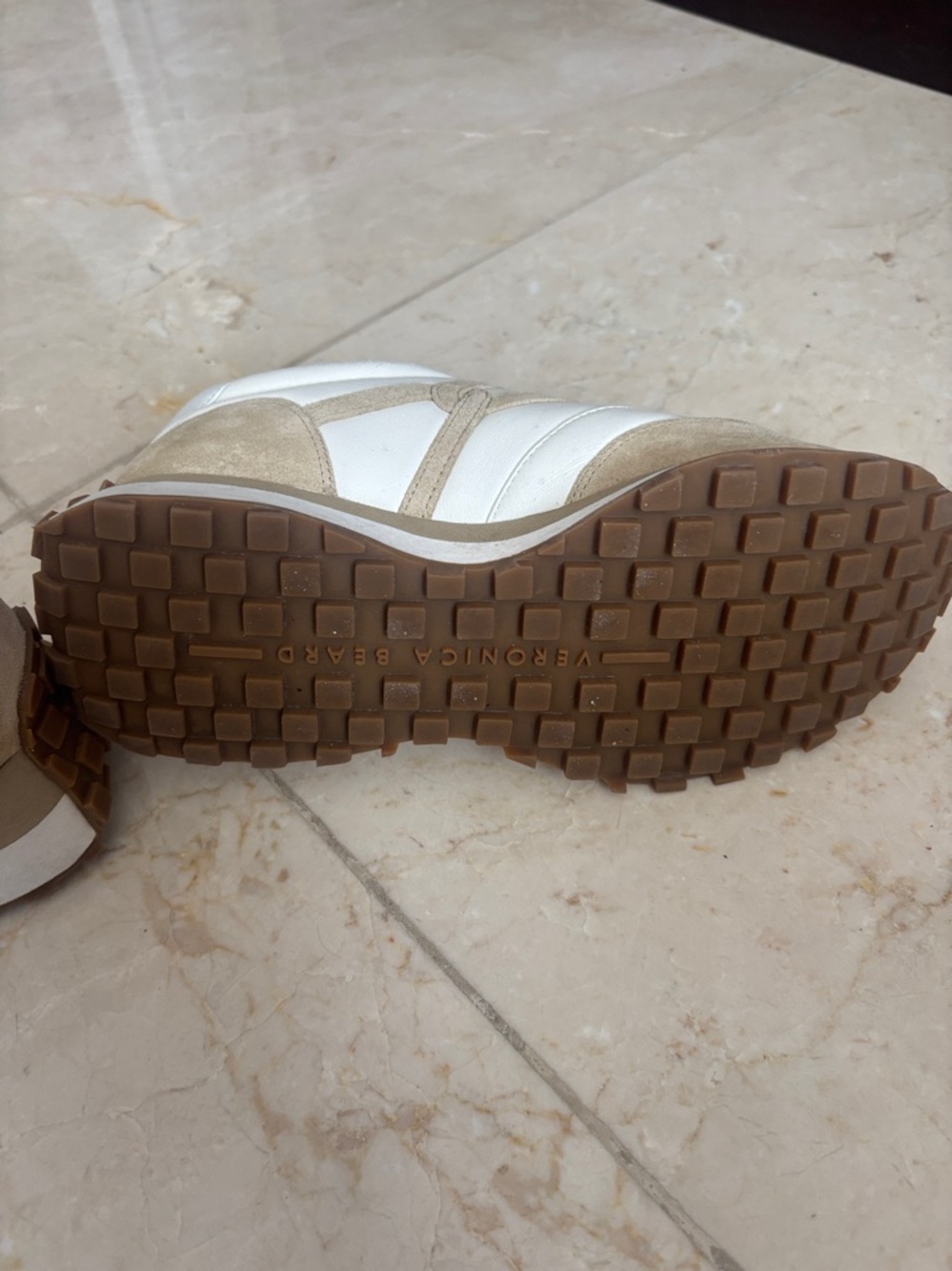 Veronica Beard White and Tan Leather Sneakers - Picture 5 of 8